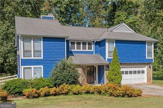 990 Chapman Lane, Stone Mountain, GA 30088