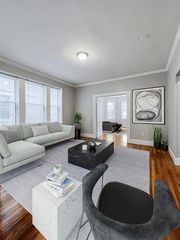48 Clark Avenue 1R, Chelsea, MA 02150