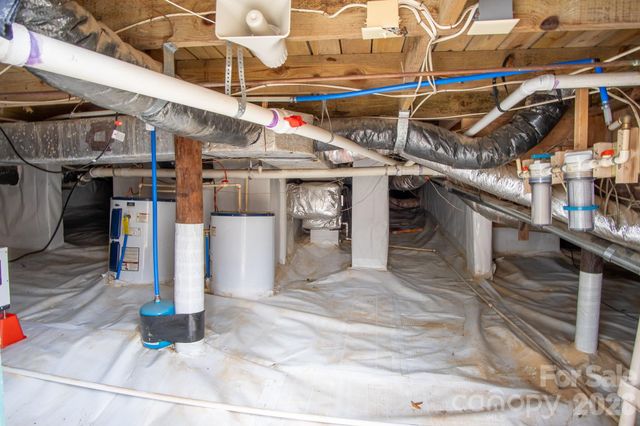 208 Island View Road, Mount Holly, NC 28120