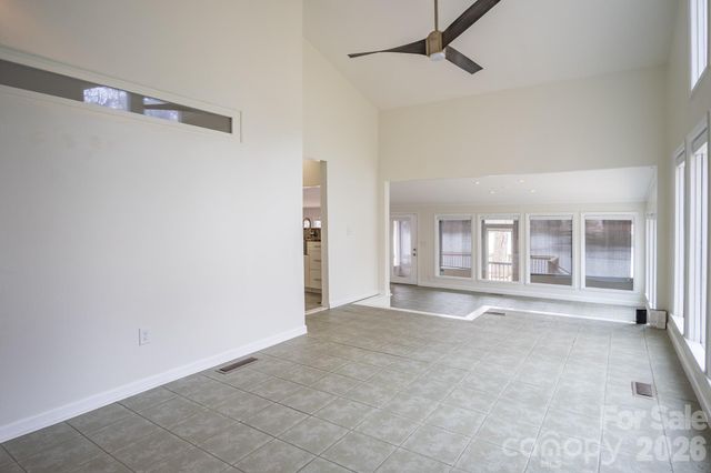 208 Island View Road, Mount Holly, NC 28120