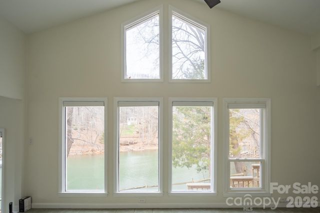 208 Island View Road, Mount Holly, NC 28120