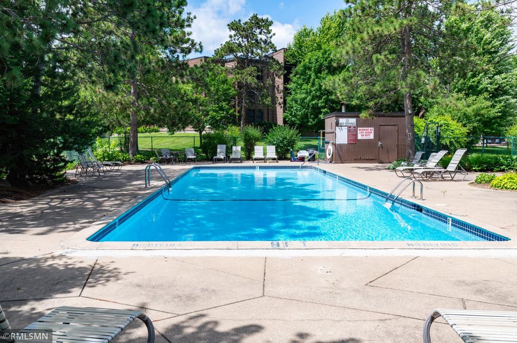 9700 Portland Avenue S 330, Bloomington, MN 55420 — photo 5