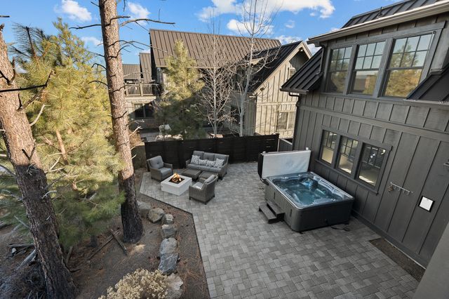 19224 Solomon Drive, Bend, OR 97702