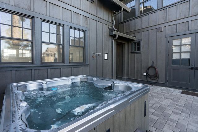 19224 Solomon Drive, Bend, OR 97702