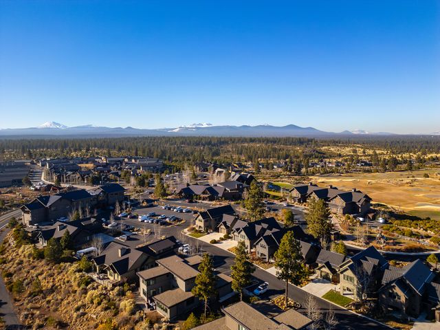 19224 Solomon Drive, Bend, OR 97702