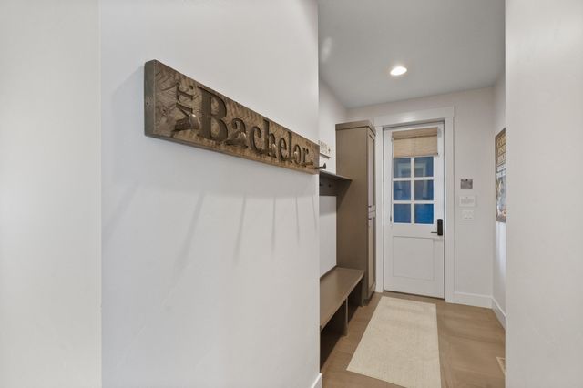 19224 Solomon Drive, Bend, OR 97702