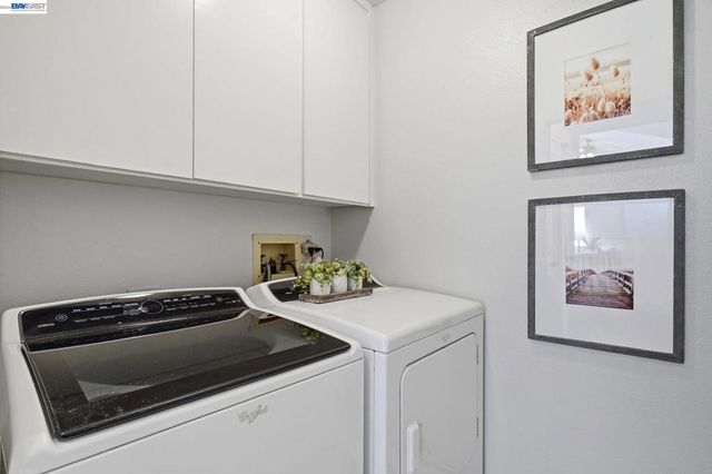 342 Lone Oak Dr, Pleasanton, CA 94566