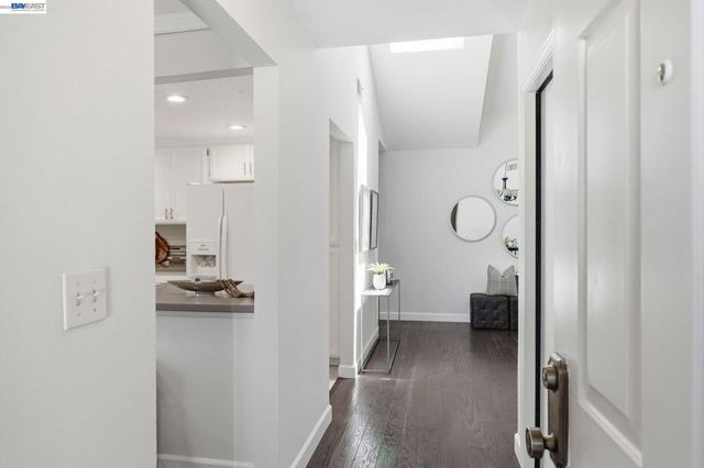 342 Lone Oak Dr, Pleasanton, CA 94566