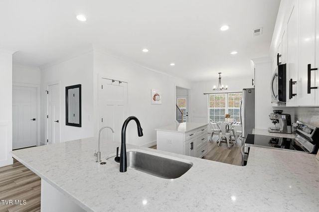 416 Pettyjohn Road, Kingsport, TN 37664