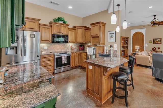 7127 Floy Court, Springdale, AR 72762