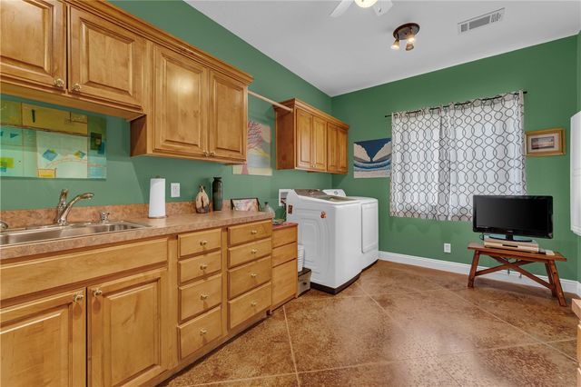 7127 Floy Court, Springdale, AR 72762