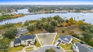 335 Watson Bayou Circle, Panama City, FL 32401