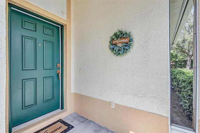 2215 WORTHINGTON GREENS DRIVE 20, Sun City Center, FL 33573