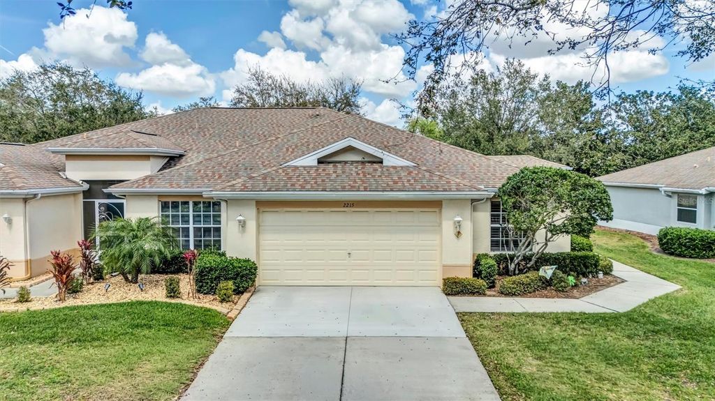2215 WORTHINGTON GREENS DRIVE 20, Sun City Center, FL 33573