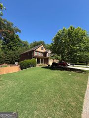 180 Village Green Court SW A, Lilburn, GA 30047