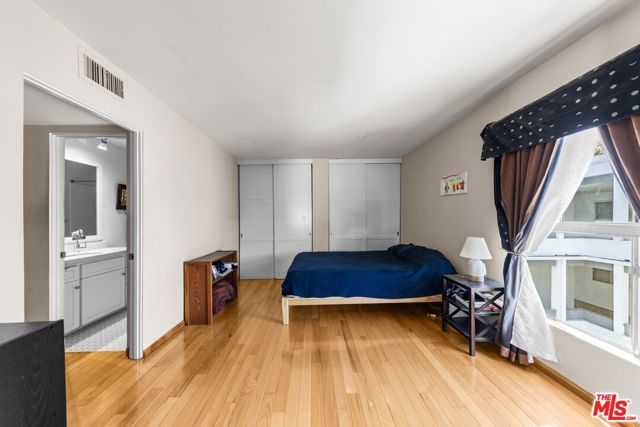190 Arroyo Terrace 305, Pasadena, CA 91103