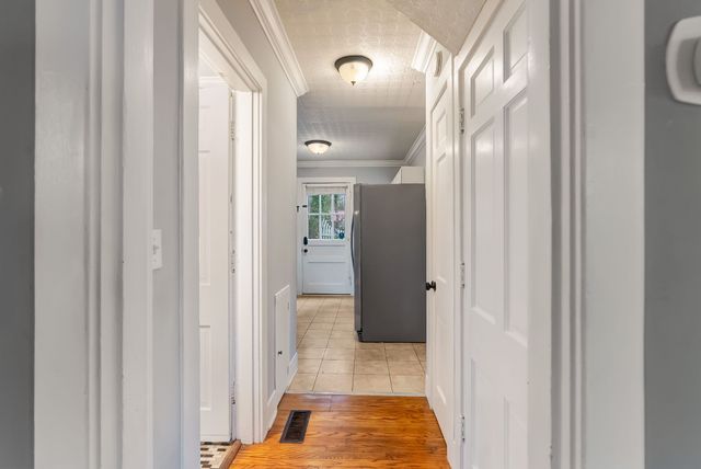 203 Westwood Dr, Mcminnville, TN 37110