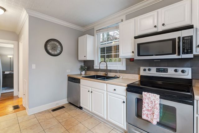 203 Westwood Dr, Mcminnville, TN 37110