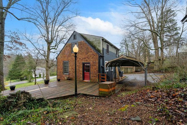 203 Westwood Dr, Mcminnville, TN 37110