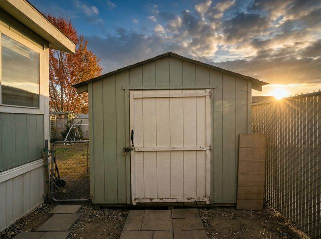 2552 Thorn Oak Drive SPC 28, Medford, OR 97501