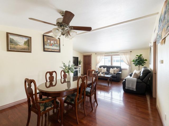 2552 Thorn Oak Drive SPC 28, Medford, OR 97501