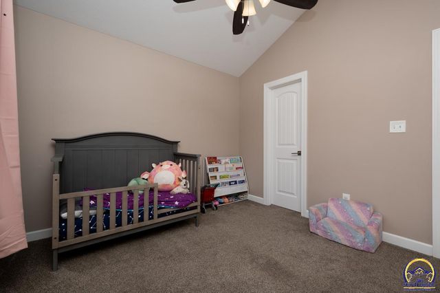 3334 SW 43rd St, Topeka, KS 66610