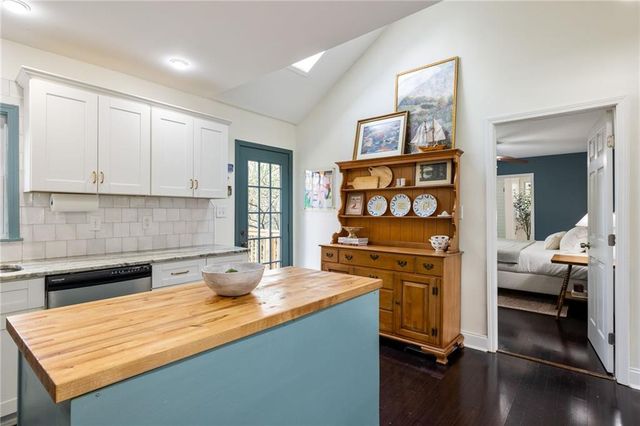 1523 Harvest Lane SE, Atlanta, GA 30317