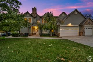 967 S COURTYARD LN, Centerville, UT 84014