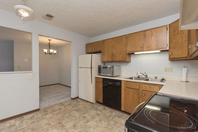 539 Davis Road, Pierce Twp, OH 45255