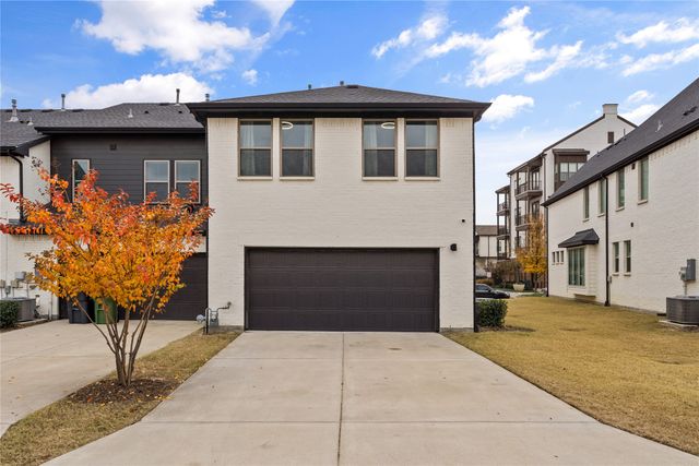 827 Crystal Oak Lane, Arlington, TX 76005