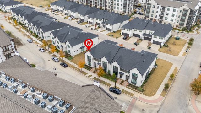 827 Crystal Oak Lane, Arlington, TX 76005