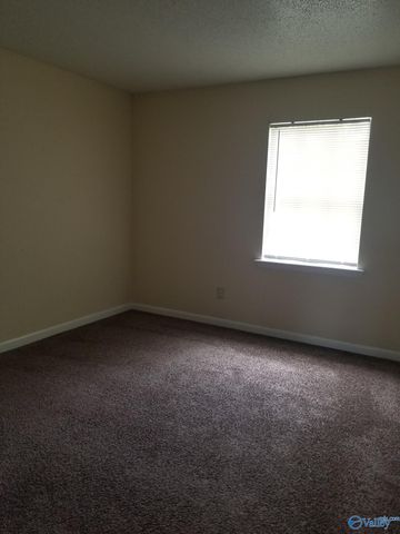 4924 Cotton Row B, Huntsville, AL 35816