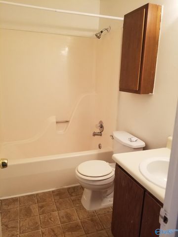 4924 Cotton Row B, Huntsville, AL 35816
