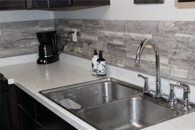 51 SW 29th Ave Dr, Cedar Rapids, IA 52404