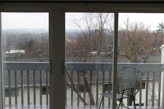 51 SW 29th Ave Dr, Cedar Rapids, IA 52404