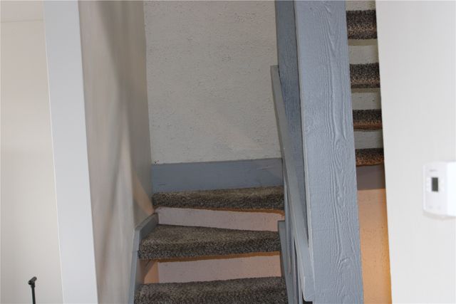 51 SW 29th Ave Dr, Cedar Rapids, IA 52404