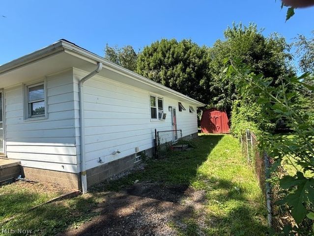 1569 Merrill Avenue, Akron, OH 44306