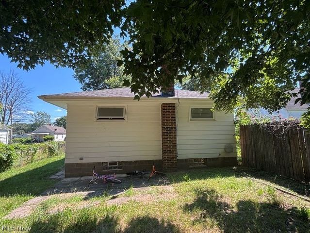1569 Merrill Avenue, Akron, OH 44306