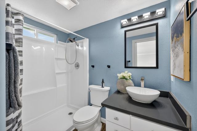 3044 U St, Antelope, CA 95843