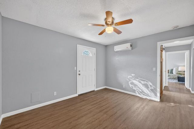 3044 U St, Antelope, CA 95843