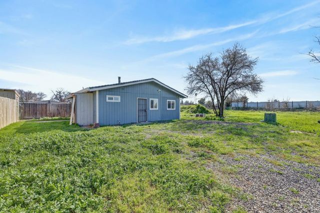 3044 U St, Antelope, CA 95843