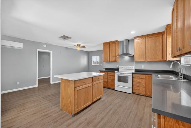 3044 U St, Antelope, CA 95843