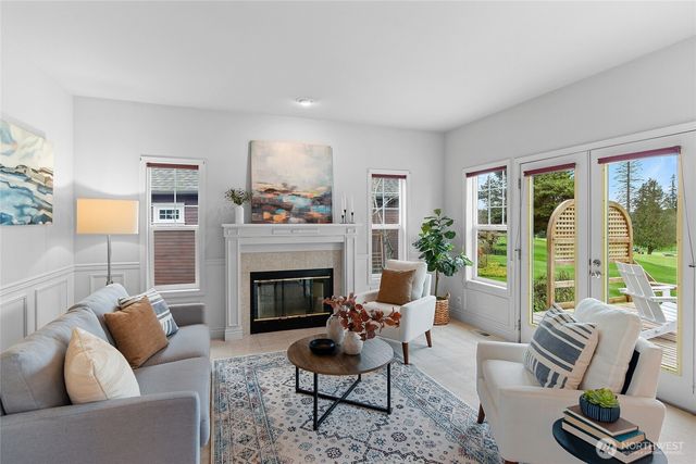 919 Cherry Avenue NE, Bainbridge Island, WA 98110