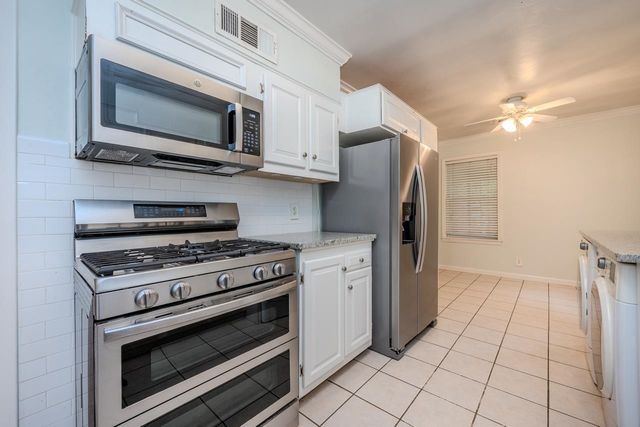289 MARY ANN DR, Memphis, TN 38117