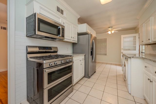 289 MARY ANN DR, Memphis, TN 38117