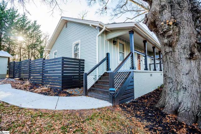 37 Ross Street, Greenville, SC 29611