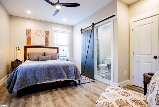 37 Ross Street, Greenville, SC 29611