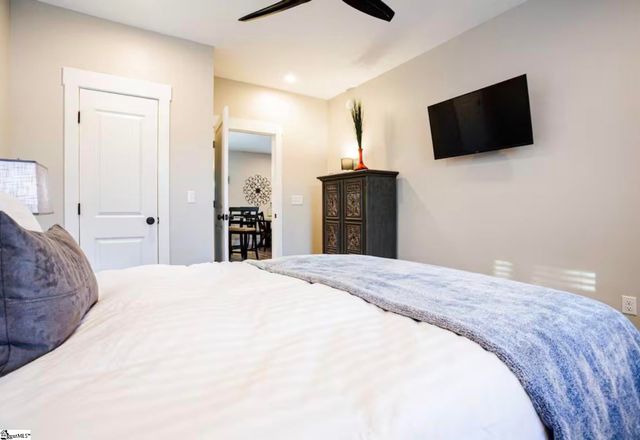 37 Ross Street, Greenville, SC 29611