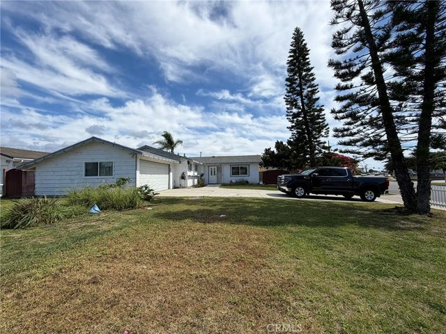 10402 Bowen, Garden Grove, CA 92843