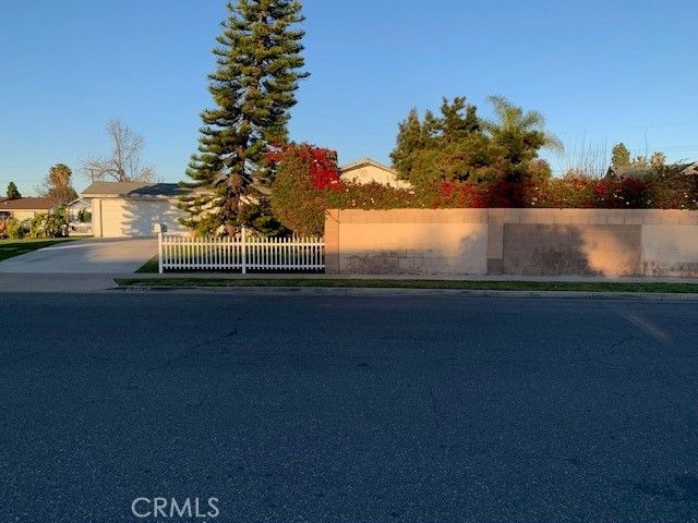 10402 Bowen, Garden Grove, CA 92843